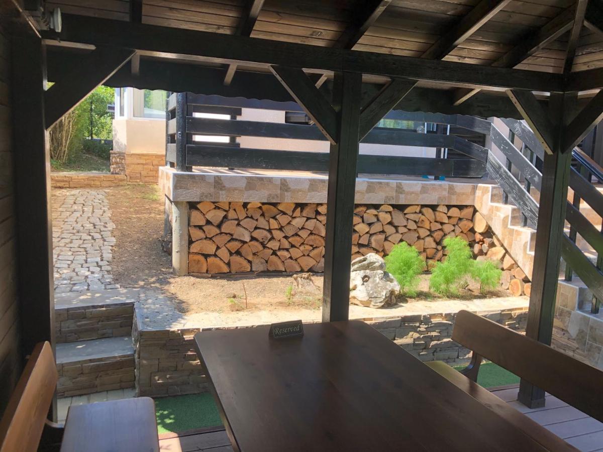 Вила Теkето I Vila Teketo Family Guest House Nikolovo Bagian luar foto